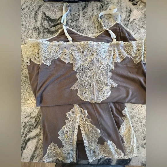 SOMA 2 Pc Lace-Trim Camisole : Pajama Set in Taupe and Ivory w Metallic Gold - Picture 8 of 13